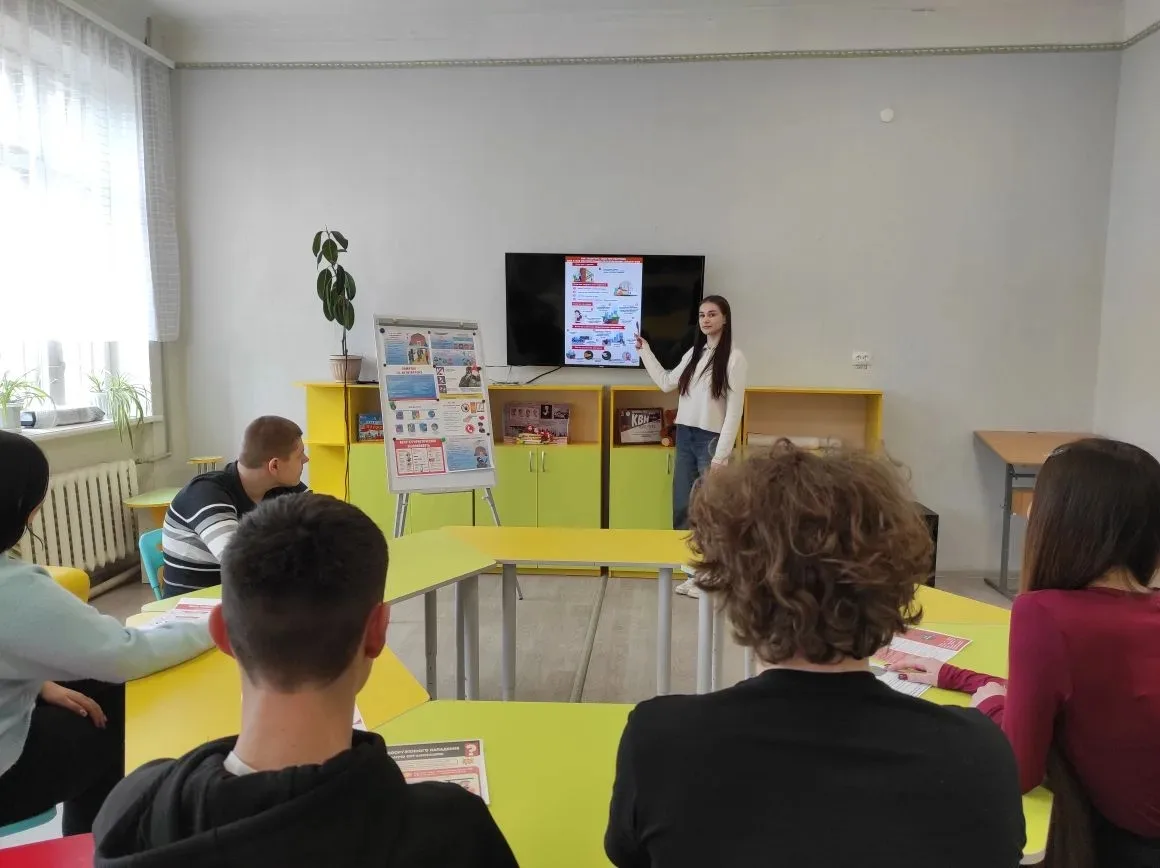 14 апреля 2026 года в ГБОУ «Мироновская школа №10 г.о. Дебальцево» для обучающихся 8–11 классов был проведён Урок безопасности на тему «Алгоритм действий в школе при угрозе террористического акта» 14 апреля 2026 года в ГБОУ «Мироновская школа №10 г.о. Дебальцево» для обучающихся 8–11 классов был проведён Урок безопасности на тему «Алгоритм действий в школе при угрозе террористического акта»