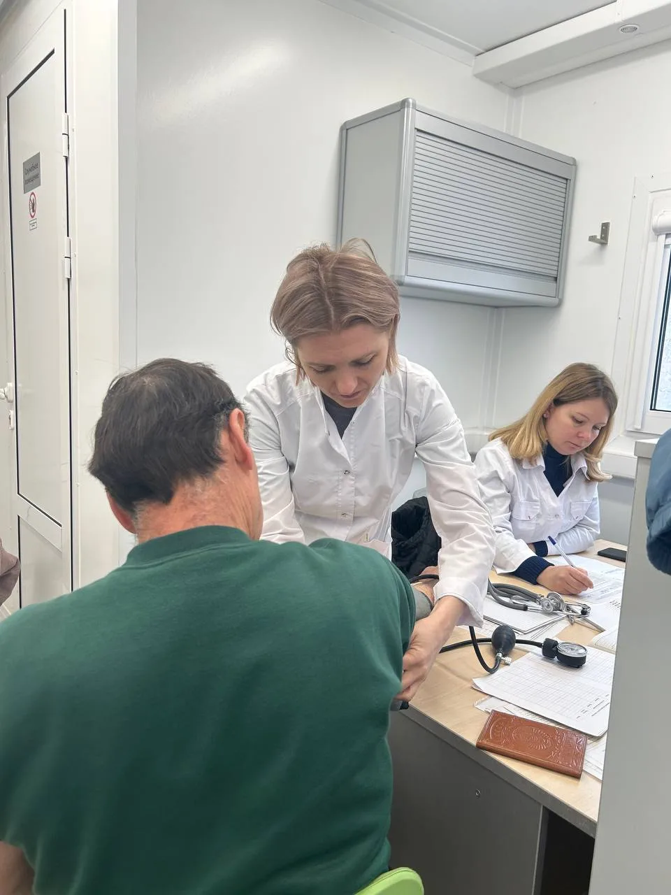 В пгт Володарское продолжает работать «Автопоезд Здоровье» В пгт Володарское продолжает работать «Автопоезд Здоровье»