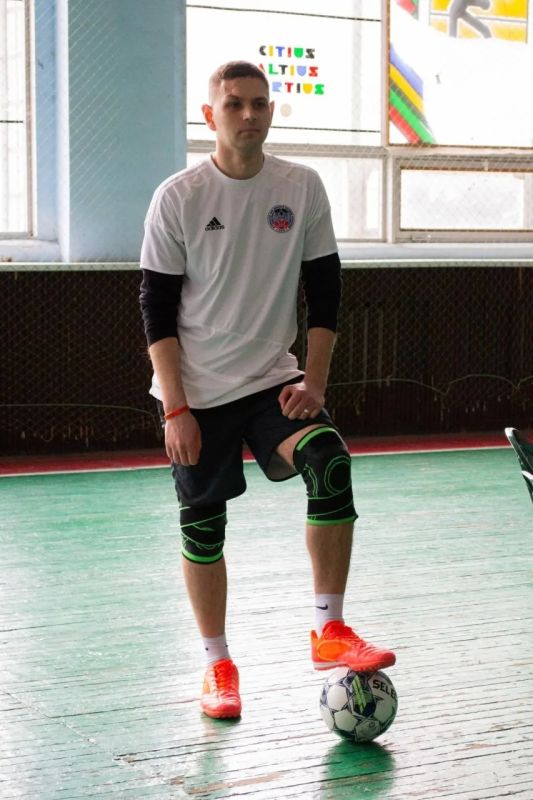 Заместитель Председателя Народного Совета ДНР Алексей Дорофеев открыл турнир по фиджитал-спорту, организованный совместно с Молодежным Парламентом Заместитель Председателя Народного Совета ДНР Алексей Дорофеев открыл турнир по фиджитал-спорту, организованный совместно с Молодежным Парламентом