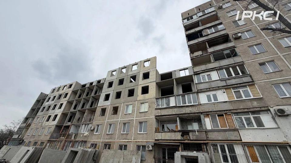 Под руководством ООО «РКС-НР» идет восстановление многоквартирного дома на улице Горловской Под руководством ООО «РКС-НР» идет восстановление многоквартирного дома на улице Горловской