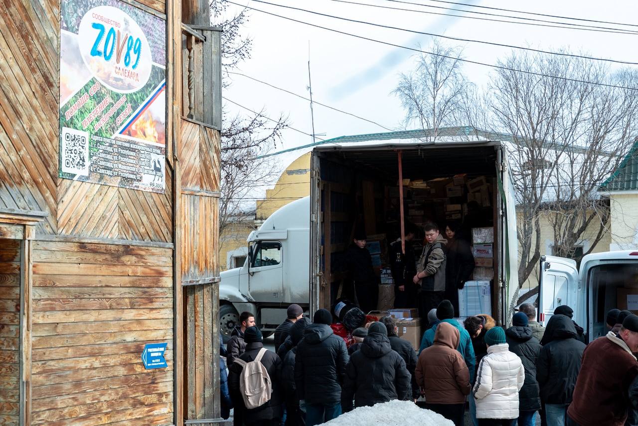 Жителям Кировского, Красновки и Знаменовки гуманитарный конвой везёт 40 коробок помощи