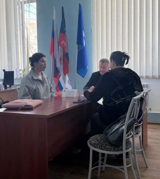 Обсуждение насущных вопросов ЖКХ и инфраструктуры на встрече Виктора Николаенко с жителями Харцызска