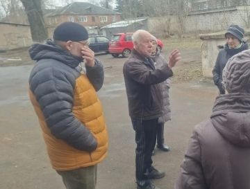 �������, 15 ������, �� ���������� ����� ���������� ������ ��������, ������-�������� ����� ������� ������ ������� � �������� ���������� ������ �� ���������������� ���������� �� ������: ������� �����, 21