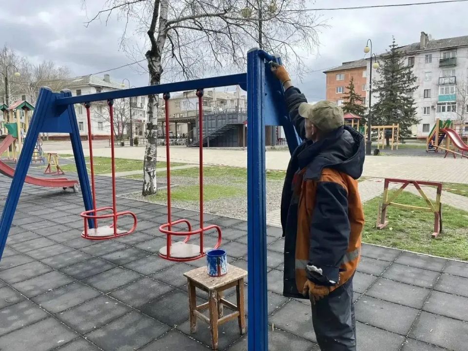 О работах МУП «Простор». Муниципальное унитарное предприятие «Простор» ежедневно выполняет все необходимые работы по содержанию городских улиц О работах МУП «Простор». Муниципальное унитарное предприятие «Простор» ежедневно выполняет все необходимые работы по содержанию городских улиц