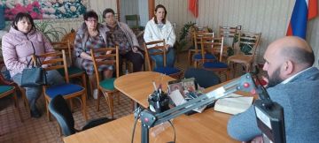 Заместитель главы администрации Амвросиевского муниципального округа Виталий Щуров встретился с жителями пгт Кутейниково