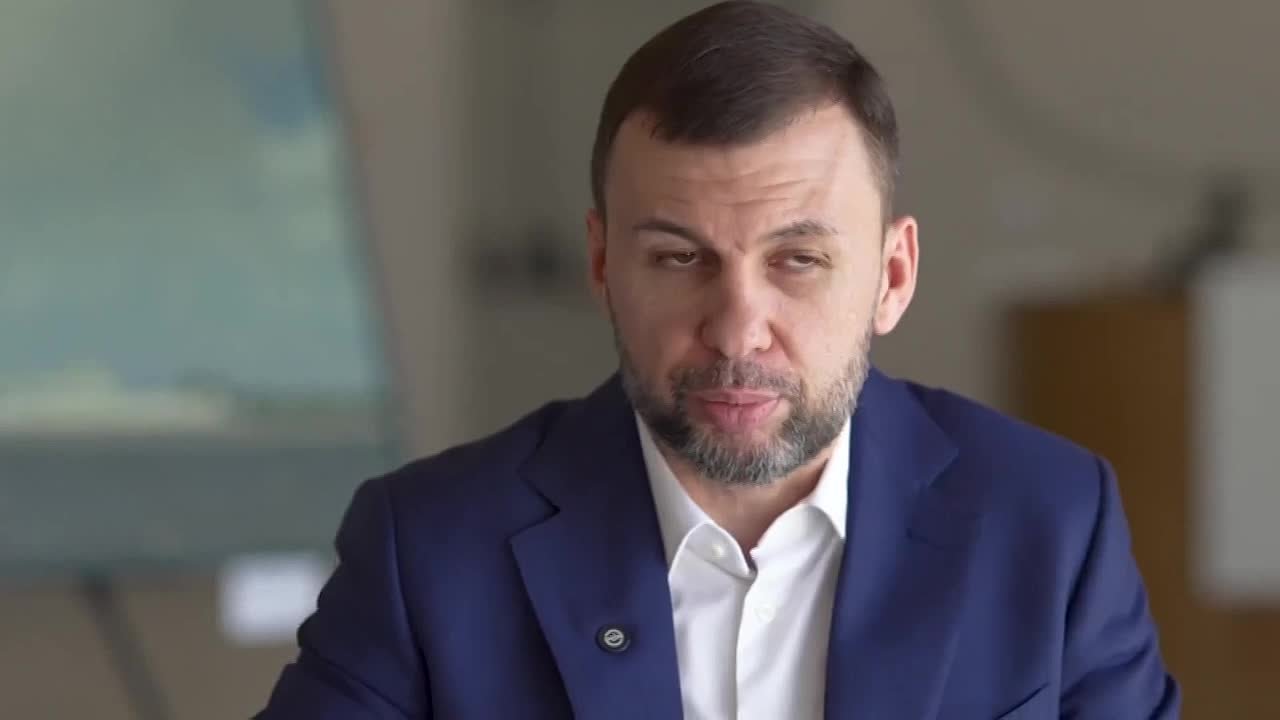 Доверие людей, открытый и честный диалог с ними – это ключевые принципы работы руководства Донецкой Народной Республики с самого момента ее основания