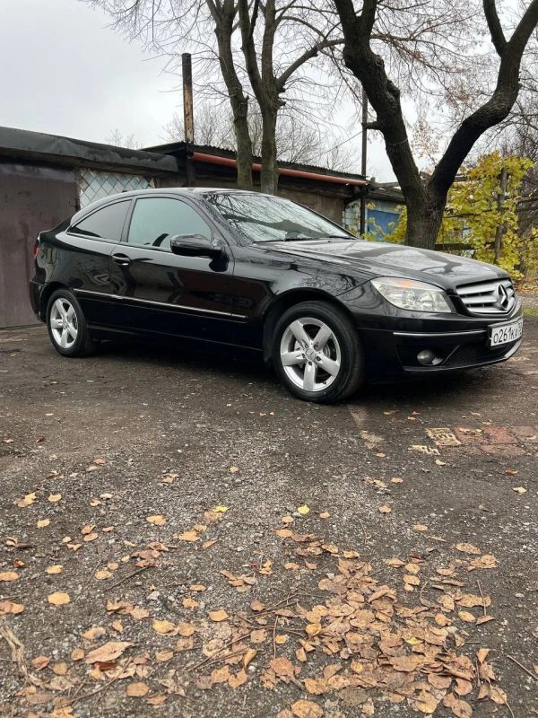 Продам Мерседес CLC 180 kompressor в хорошем состоянии Продам Мерседес CLC 180 kompressor в хорошем состоянии