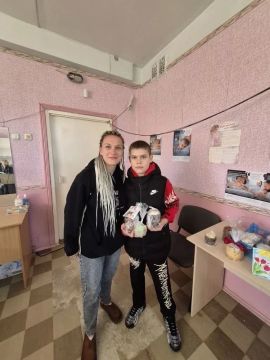 Добрые традиции поддержки семей в трудной ситуации продолжаются в Мариуполе