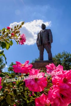 �������� 18 ������ ���������� ������������� ���� ���������� � ������������ ����! ���� ���� ��� ���������� � 1982 ����, ����� �������� �������� � �������� ������ � ���������� ����������� ��������