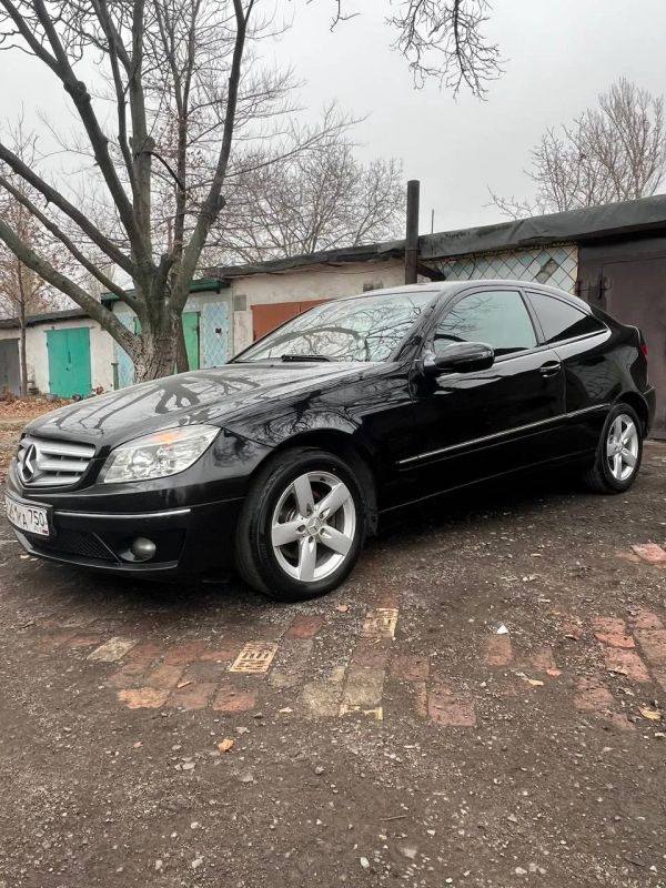 Продам Мерседес CLC 180 kompressor в хорошем состоянии Продам Мерседес CLC 180 kompressor в хорошем состоянии