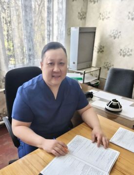 С 14 апреля 2026 года в Центральной городской больнице г. Снежное ведет прием врач-травматолог-ортопед Раднаев Эрдэм Бальжинимаевич