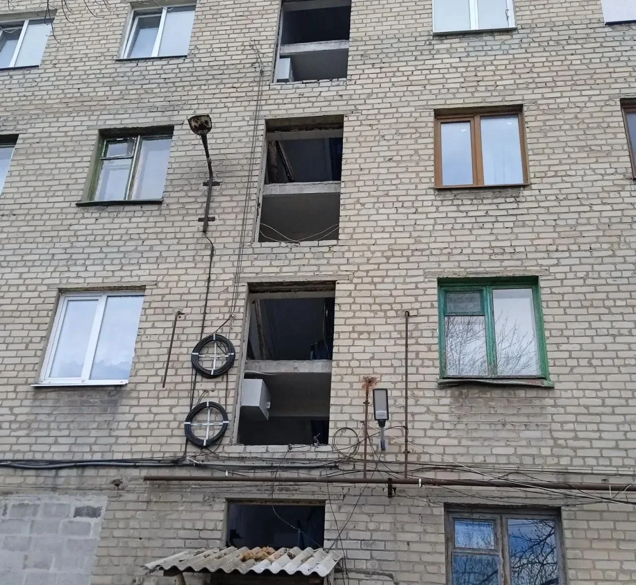 Капитальный ремонт МКД для жителей Дебальцево провел Хабаровский край