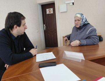 Заместитель главы администрации Шахтерского муниципального округа провел прием жителей Ждановки