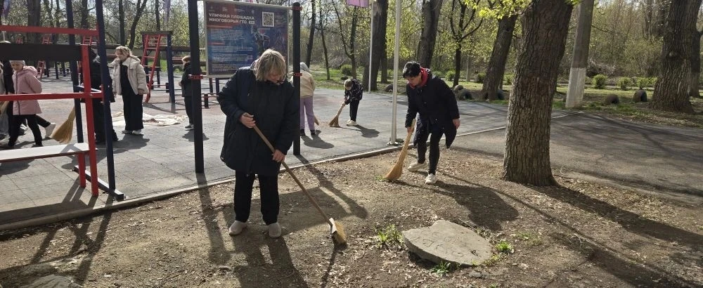Елена Рязанцева: В Пролетарском районе состоялась традиционная акция "Чистый четверг" в рамках проекта "Городская среда" партии "Единая Россия" Елена Рязанцева: В Пролетарском районе состоялась традиционная акция "Чистый четверг" в рамках проекта "Городская среда" партии "Единая Россия"