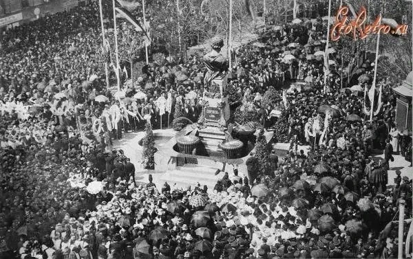 Александр Коц: ВЕЧЕРНИЙ ЗВОН:. строки уходящего дня Александр Коц: ВЕЧЕРНИЙ ЗВОН:. строки уходящего дня