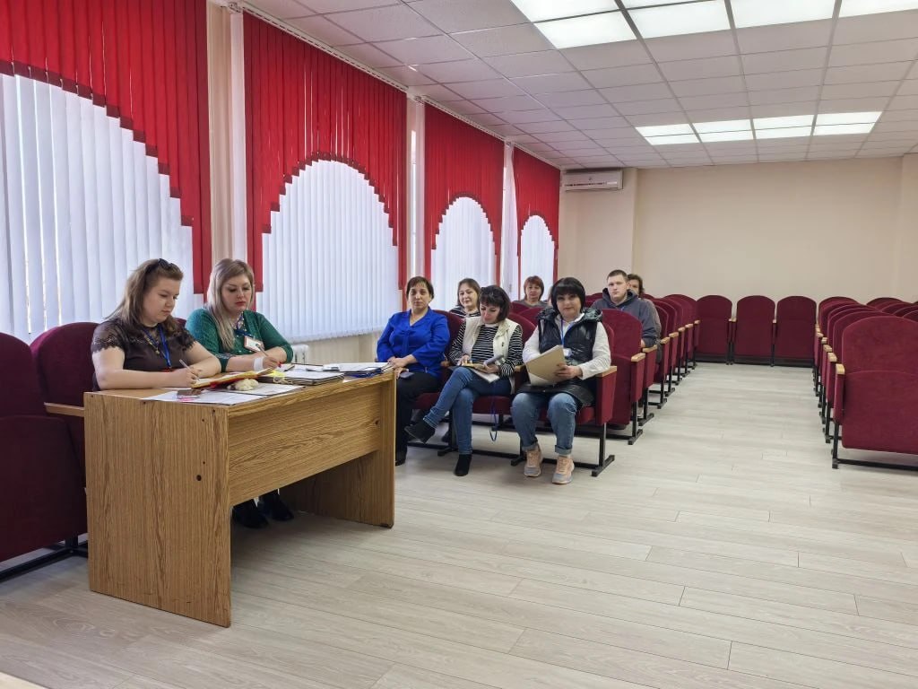 16 апреля 2026 года в администрации Ясиноватского муниципального округа прошло плановое заседание комиссии по делам несовершеннолетних и защите их прав под председательством первого заместителя главы администрации... 16 апреля 2026 года в администрации Ясиноватского муниципального округа прошло плановое заседание комиссии по делам несовершеннолетних и защите их прав под председательством первого заместителя главы администрации...