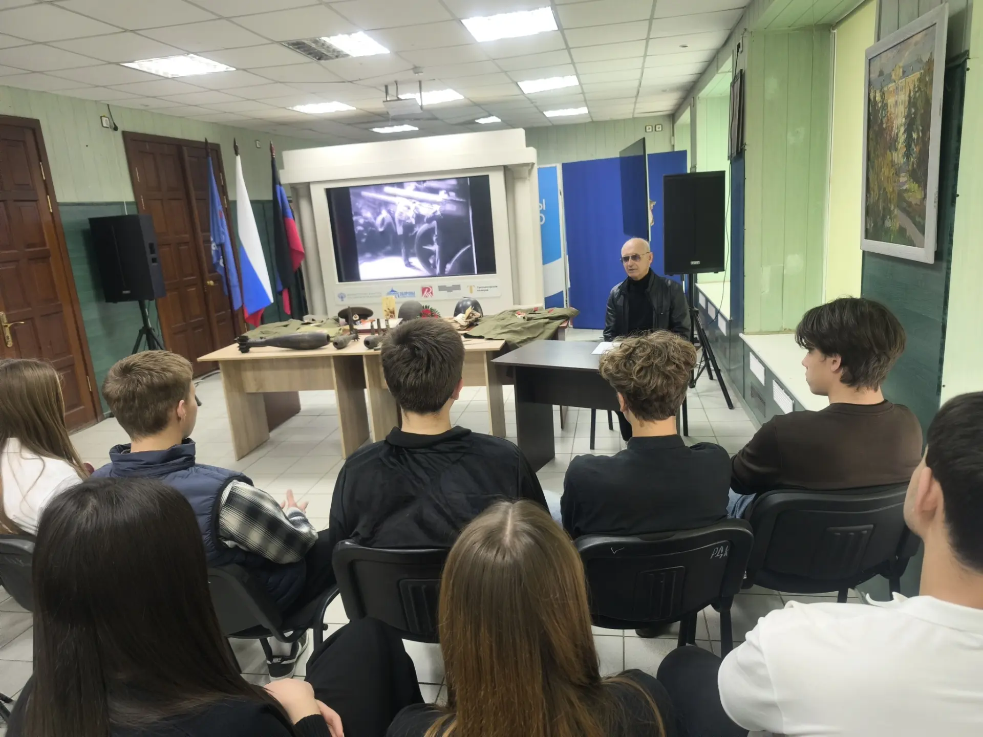 Связь поколений: встреча с воином-