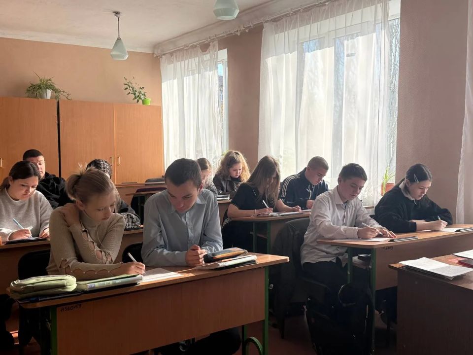 #Мироновская_школа_10. 16 апреля 2026 года: «Донбасс: без срока давности» #Мироновская_школа_10. 16 апреля 2026 года: «Донбасс: без срока давности»
