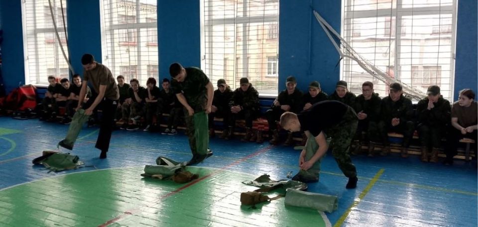 Блестящая победа!. 2 место в «Зарнице 2.0» у команды Светлодарской школы №11!!! Блестящая победа!. 2 место в «Зарнице 2.0» у команды Светлодарской школы №11!!!