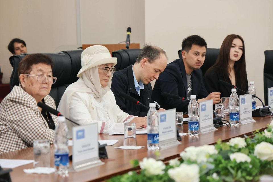 В Кыргызско-Российском Славянском университете обсудили геноцид советского народа В Кыргызско-Российском Славянском университете обсудили геноцид советского народа