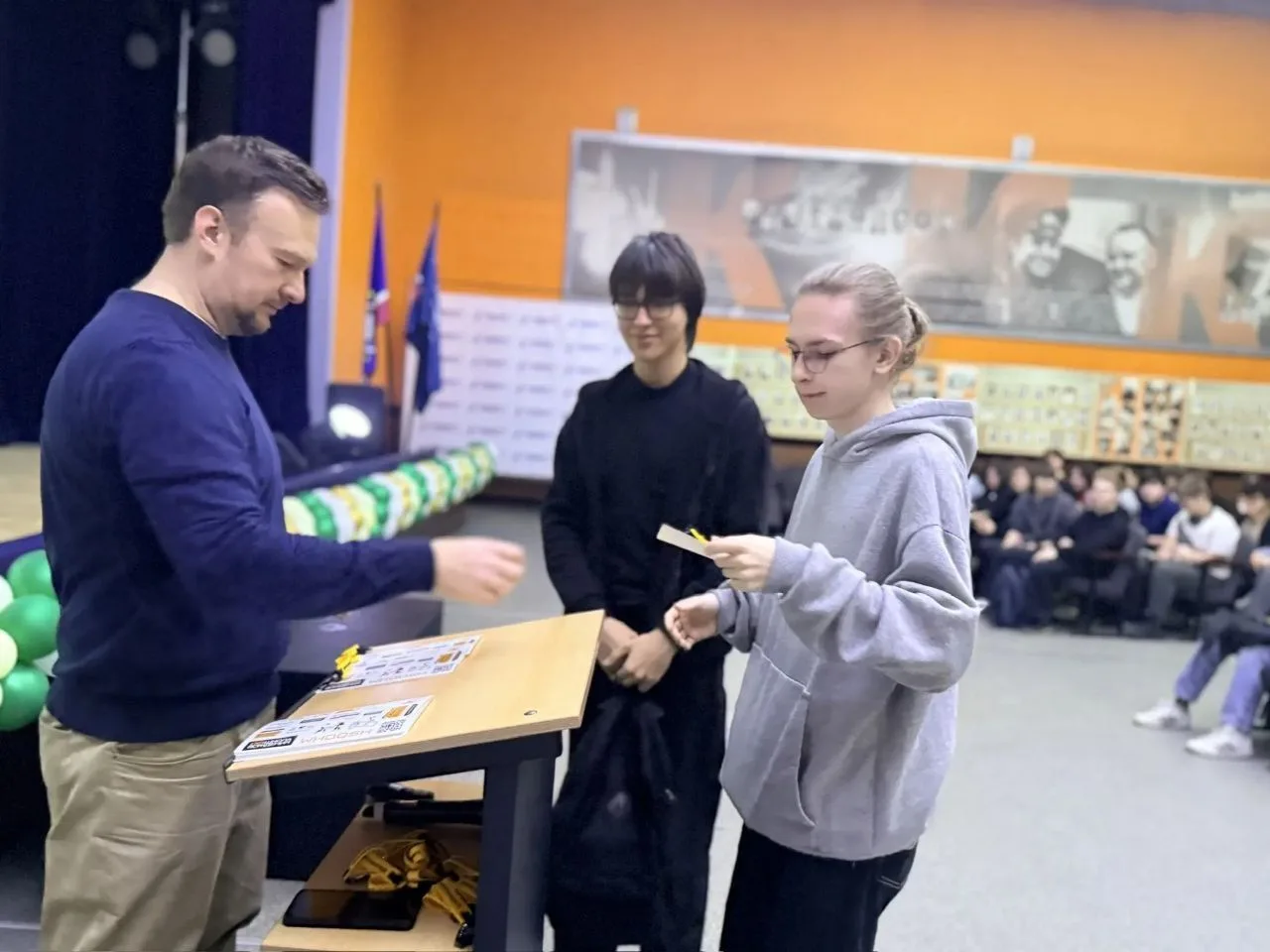 Предупреждён — значит защищён: в королёвском колледже прошла лекция по безопасности Предупреждён — значит защищён: в королёвском колледже прошла лекция по безопасности