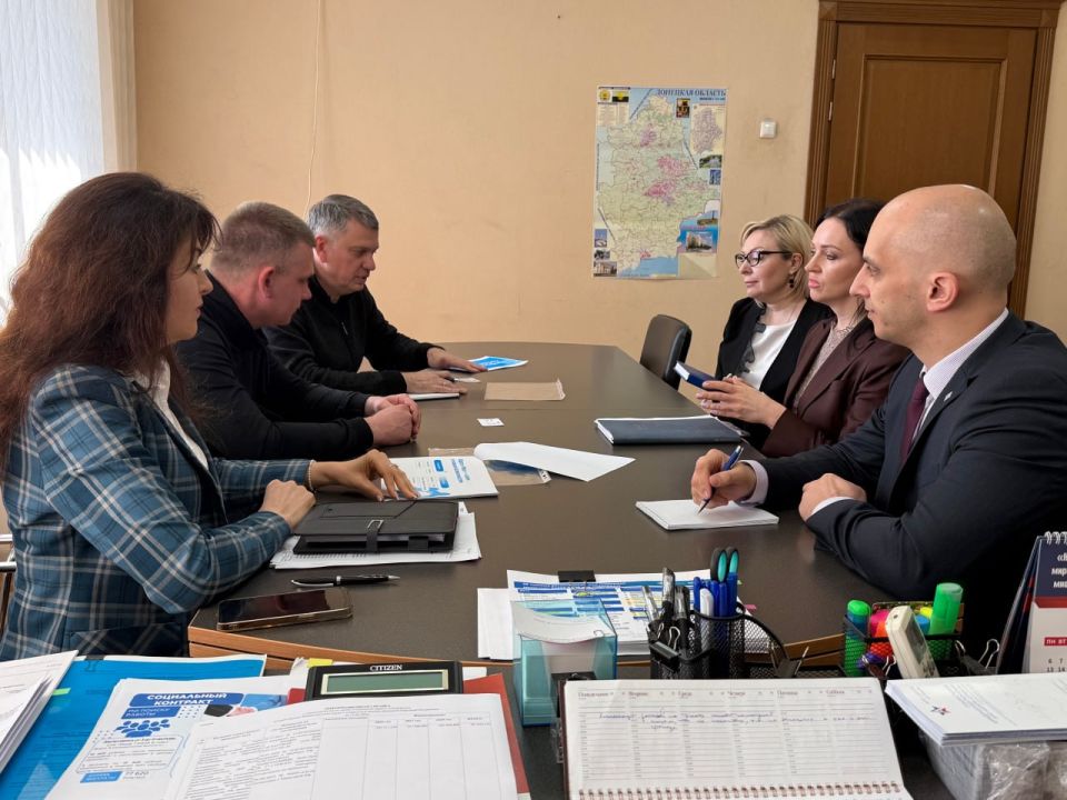 Ирина Кутенко: Сегодня провели встречу с представителями Банка ВТБ, где ключевой темой обсуждения стали вопросы совершенствования системы контроля управления доступом Ирина Кутенко: Сегодня провели встречу с представителями Банка ВТБ, где ключевой темой обсуждения стали вопросы совершенствования системы контроля управления доступом