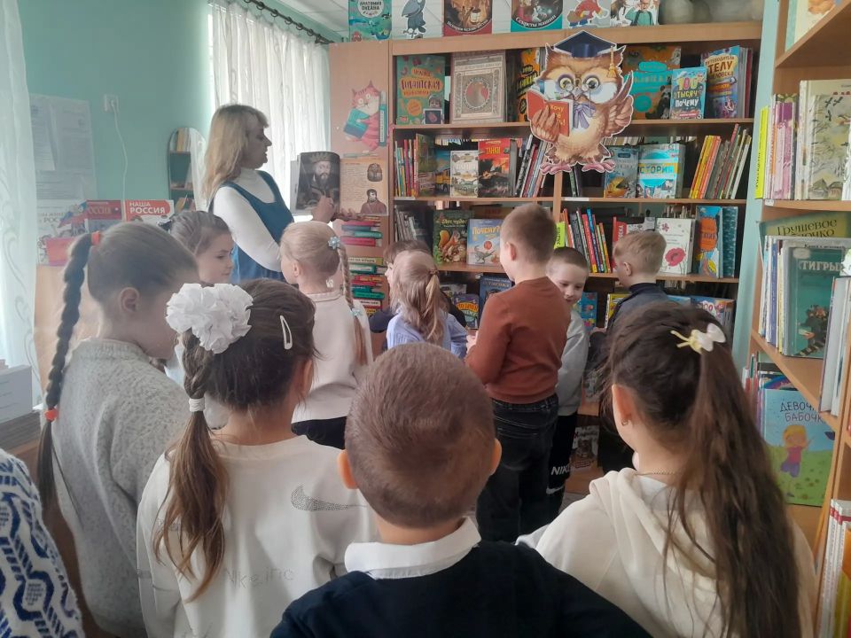 Библиотека, книжка, я – вместе верные друзья Библиотека, книжка, я – вместе верные друзья