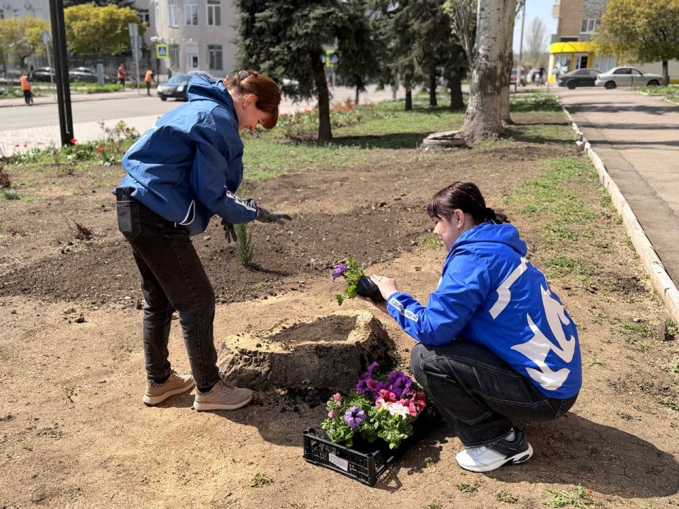 «Зеленая экономика»: Торез расцветает благодаря «Единой России»! «Зеленая экономика»: Торез расцветает благодаря «Единой России»!