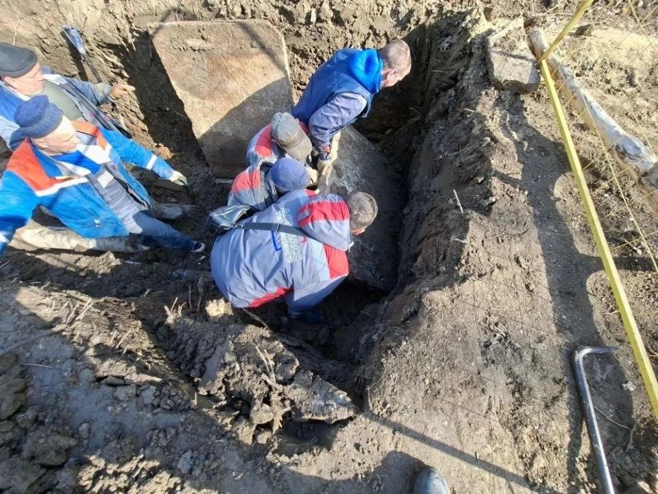 Аварийщики Кузбасса устраняют аварии и восстанавливают жизнеобеспечение Горловки Аварийщики Кузбасса устраняют аварии и восстанавливают жизнеобеспечение Горловки