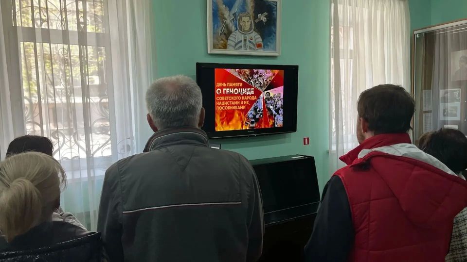 Музейная беседа-дискуссия «Без срока давности: память сквозь поколения» Музейная беседа-дискуссия «Без срока давности: память сквозь поколения»