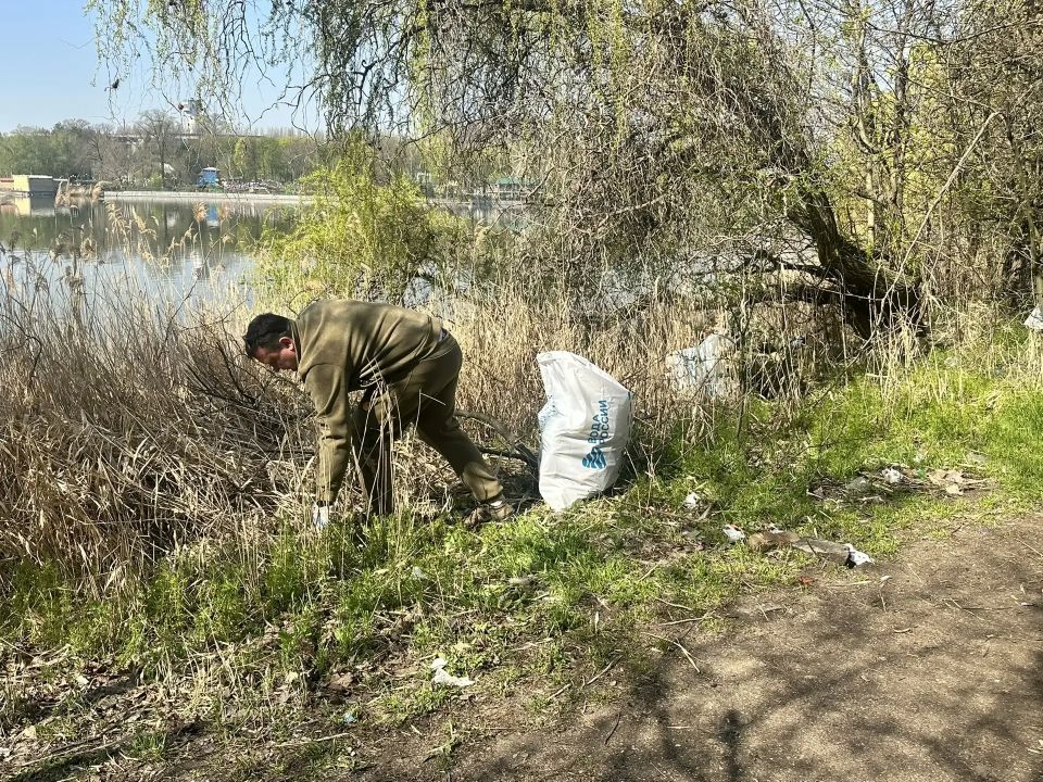 Акция «Вода России» стартовала в Донецке: очищены берега Первого городского пруда Акция «Вода России» стартовала в Донецке: очищены берега Первого городского пруда