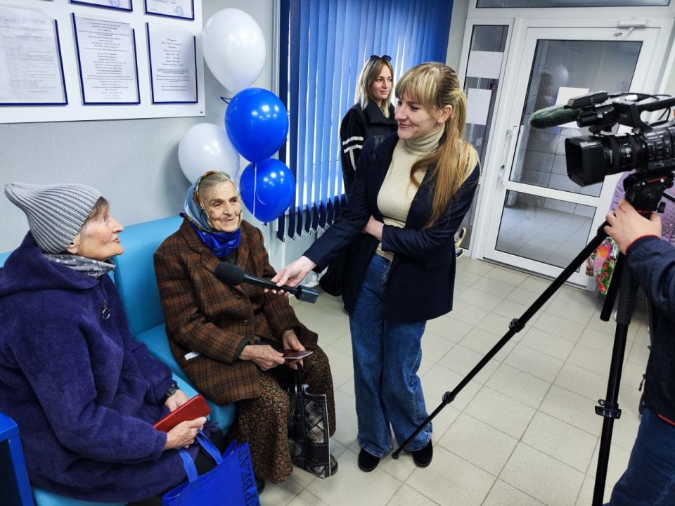 «Мы дарим радость каждый день!» — под таким девизом завершилась рабочая неделя для «Почты Донбасса» «Мы дарим радость каждый день!» — под таким девизом завершилась рабочая неделя для «Почты Донбасса»