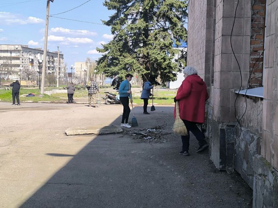 Чистый посёлок — наша общая забота! Чистый посёлок — наша общая забота!