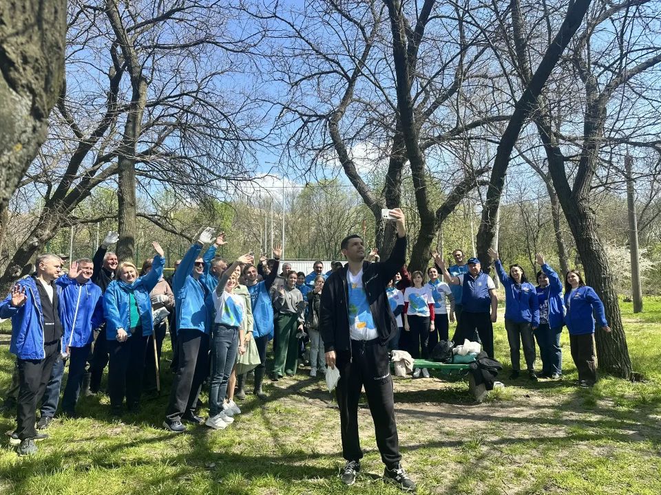 Акция «Вода России» стартовала в Донецке: очищены берега Первого городского пруда Акция «Вода России» стартовала в Донецке: очищены берега Первого городского пруда
