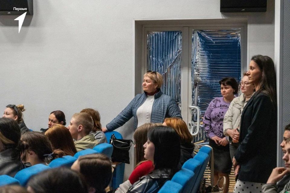Диалог на равных с Эдгардом Запашным вдохновил активистов! Диалог на равных с Эдгардом Запашным вдохновил активистов!