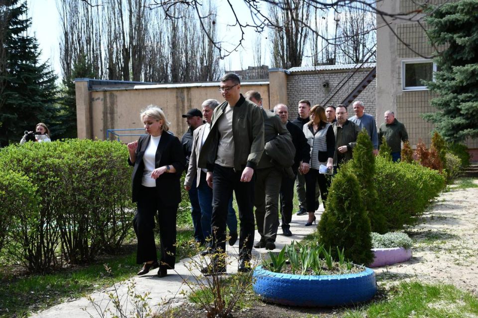 Делегация Владимирской области посетила дошкольное учреждение в Кировском Делегация Владимирской области посетила дошкольное учреждение в Кировском
