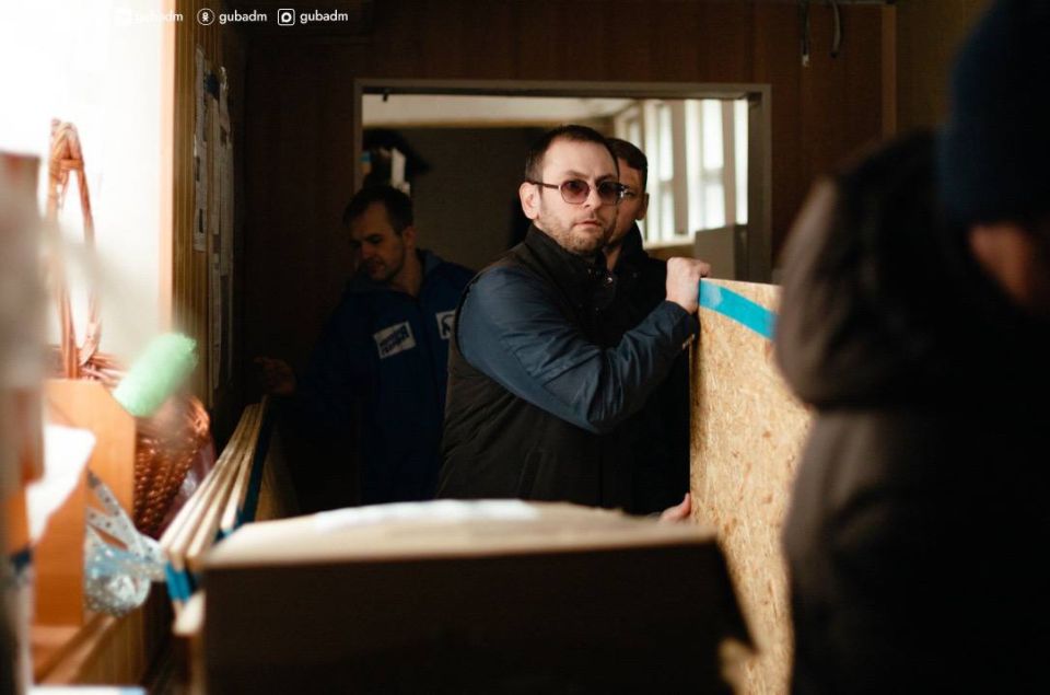 Из Губкинского в Волновахский муниципальный округ отправили очередной партию гуманитарной помощи Из Губкинского в Волновахский муниципальный округ отправили очередной партию гуманитарной помощи