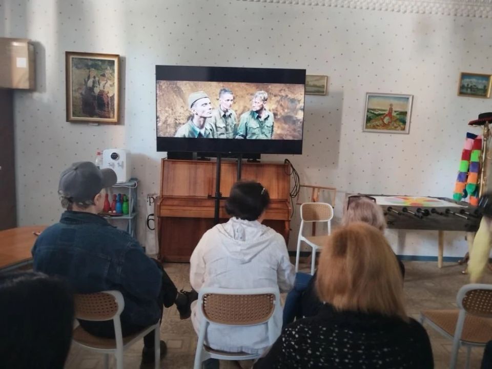 К Международному Дню освобождения узников концлагерей и Дню памяти жертв геноцида, 17 апреля в МБУ «Мироновский поселковый ДК» прошел показ фильма «Яма» К Международному Дню освобождения узников концлагерей и Дню памяти жертв геноцида, 17 апреля в МБУ «Мироновский поселковый ДК» прошел показ фильма «Яма»