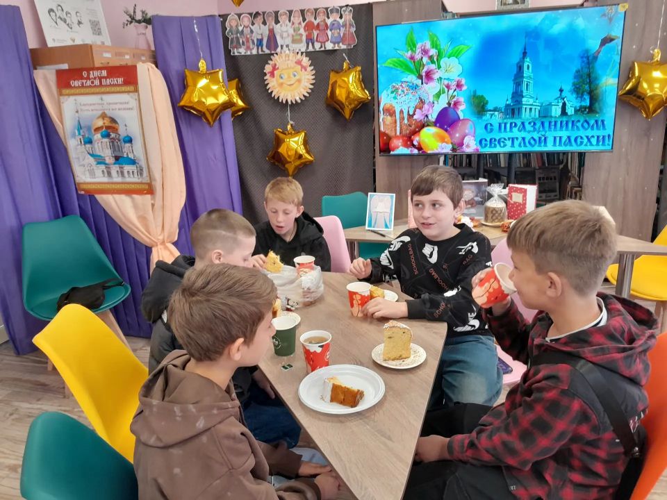 Пасха - один из главных православных праздников Пасха - один из главных православных праздников