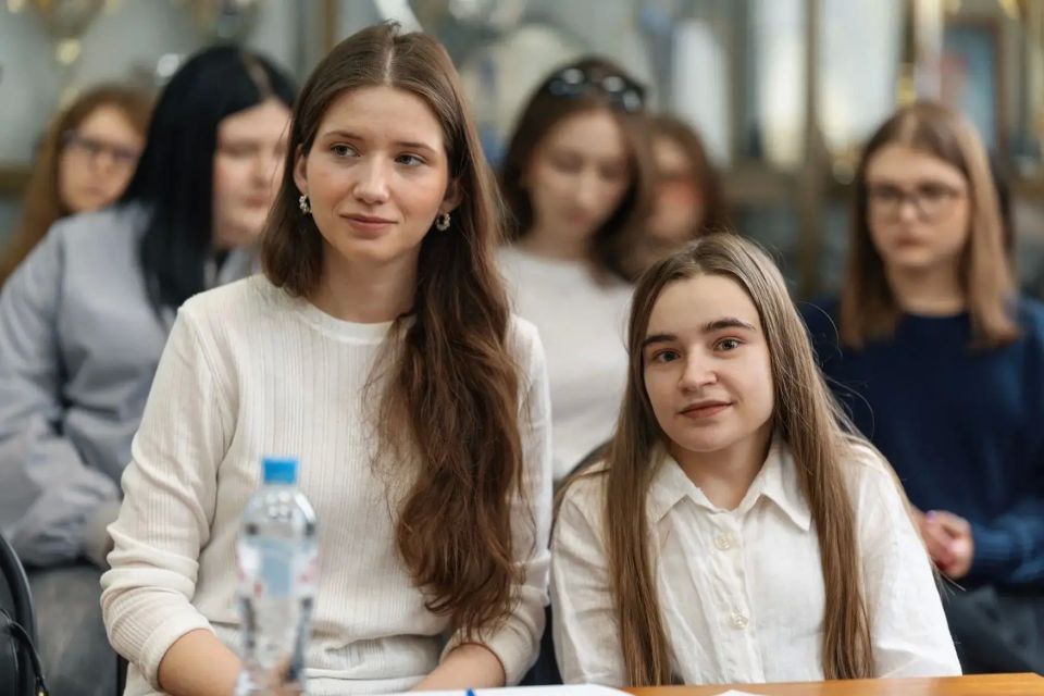 Донецкие журналисты презентовали книгу на журфаке Московского государственного университета Донецкие журналисты презентовали книгу на журфаке Московского государственного университета