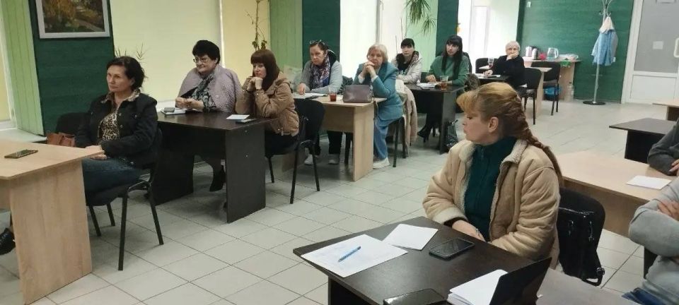 В Мангушском округе обсудили развитие культуры в рамках партийных проектов В Мангушском округе обсудили развитие культуры в рамках партийных проектов