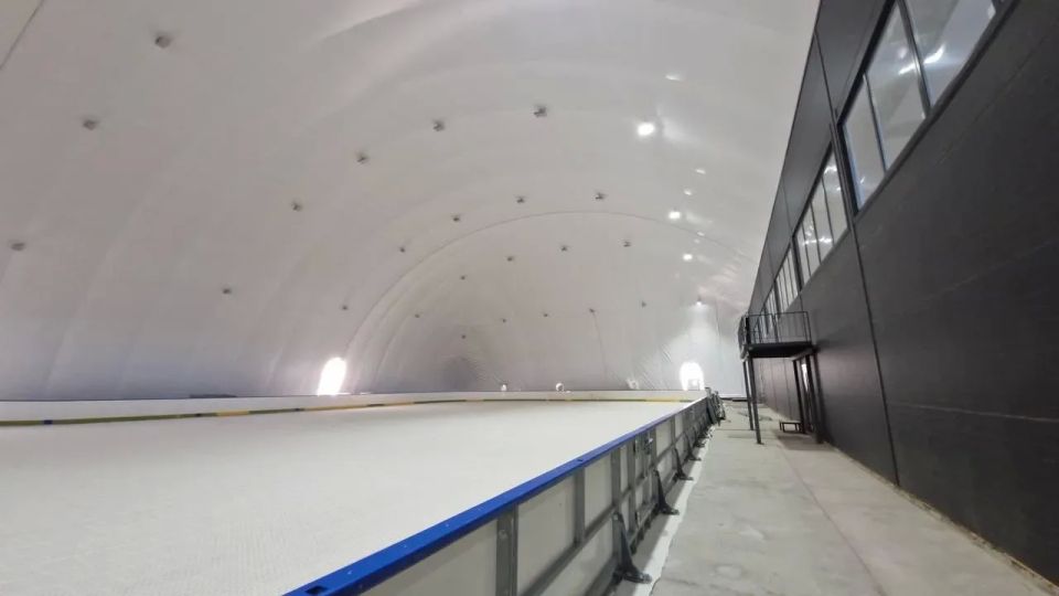 Московская область завершает восстановление корпуса ледового центра на левобережье Московская область завершает восстановление корпуса ледового центра на левобережье
