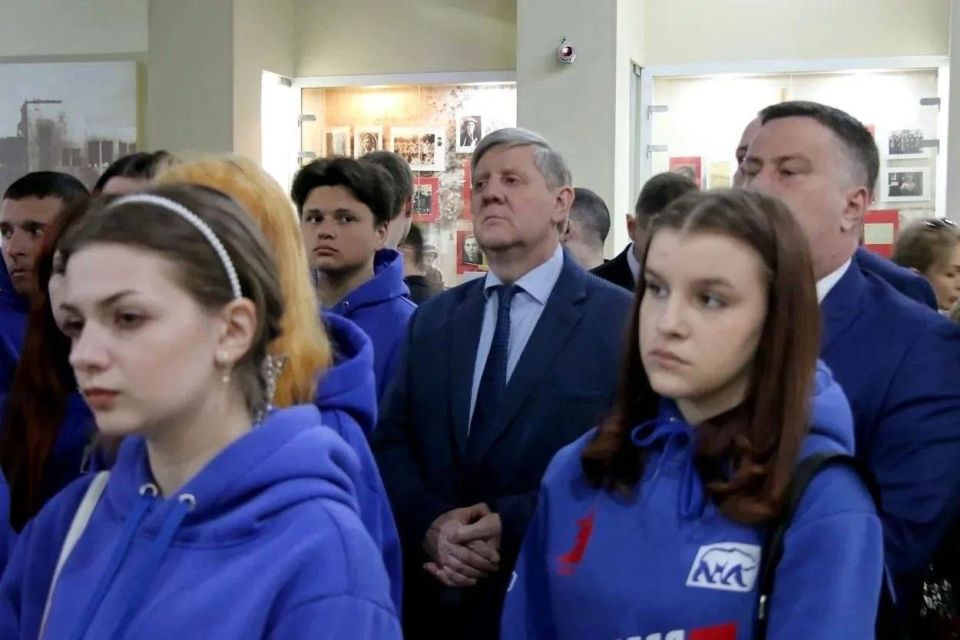 В Донецке открылась выставка «Без срока давности. Нюрнберг. 80 лет» В Донецке открылась выставка «Без срока давности. Нюрнберг. 80 лет»