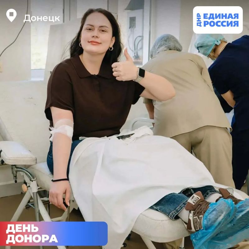 Частичка себя – для спасения жизней: как Единая Россия провела День донора Частичка себя – для спасения жизней: как Единая Россия провела День донора