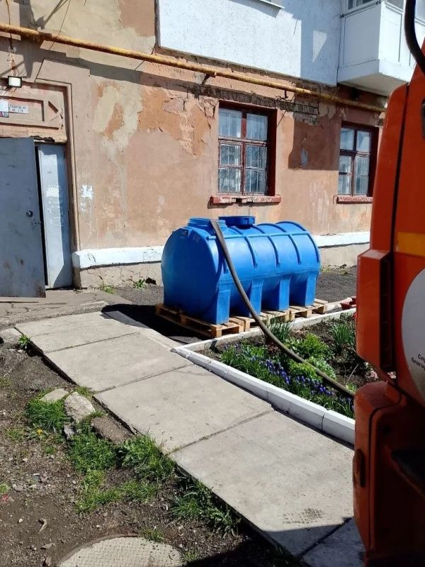 Валентина Харлашка: Сегодня провела мониторинг подвоза воды в жилом массиве Путь Ильича Кировского внутригородского района Валентина Харлашка: Сегодня провела мониторинг подвоза воды в жилом массиве Путь Ильича Кировского внутригородского района