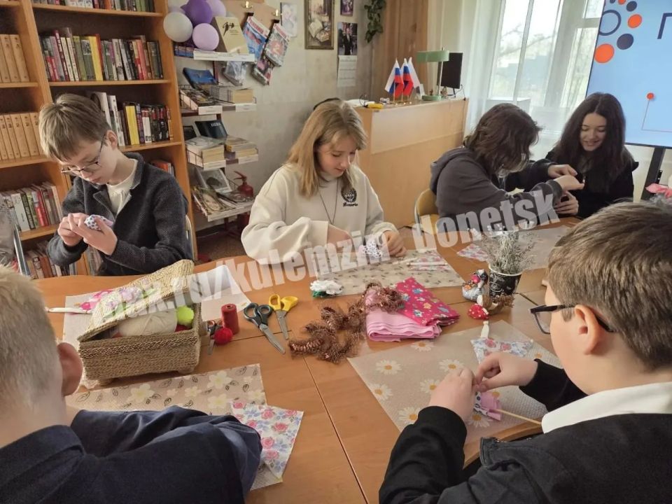 В Год единства народов России библиотеки города вновь присоединились к традиционной Всероссийской социально-культурной акции «Библионочь-2026» В Год единства народов России библиотеки города вновь присоединились к традиционной Всероссийской социально-культурной акции «Библионочь-2026»