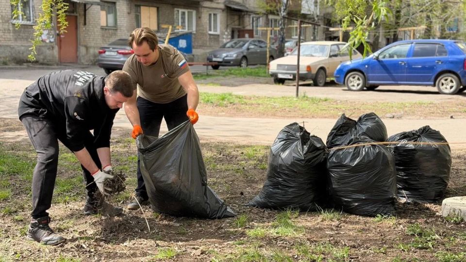 Мы за чистоту. В рамках Всероссийской недели субботников «Мы за чистоту» команда неравнодушных объединилась ради общего дела Мы за чистоту. В рамках Всероссийской недели субботников «Мы за чистоту» команда неравнодушных объединилась ради общего дела