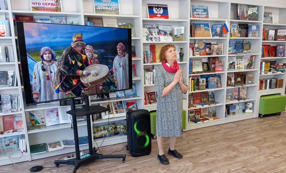 В рамках Года единства народов России, Ежегодной всероссийской масштабной социально-культурной акции в поддержку чтения «Библионочь-2026» в читальном зале центральной городской модельной библиотеки под объединяющим слоганом:... В рамках Года единства народов России, Ежегодной всероссийской масштабной социально-культурной акции в поддержку чтения «Библионочь-2026» в читальном зале центральной городской модельной библиотеки под объединяющим слоганом:...