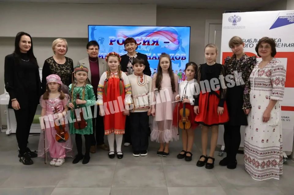 В Год единства народов России библиотеки города вновь присоединились к традиционной Всероссийской социально-культурной акции «Библионочь-2026» В Год единства народов России библиотеки города вновь присоединились к традиционной Всероссийской социально-культурной акции «Библионочь-2026»