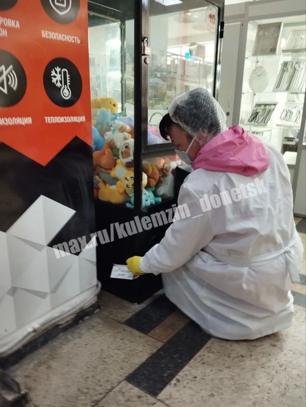 В магазинах и крупных торговых центрах регулярно проводятся профилактические мероприятия для предупреждения появления и распространения грызунов В магазинах и крупных торговых центрах регулярно проводятся профилактические мероприятия для предупреждения появления и распространения грызунов